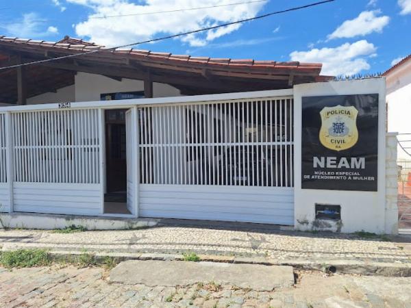 SERRINHA - Mulher é vítima de tentativa de homicídio no bairro Novo Horizonte