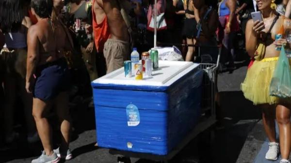 Prefeitura de Serrinha inicia cadastro de ambulantes para a Micareta 2025