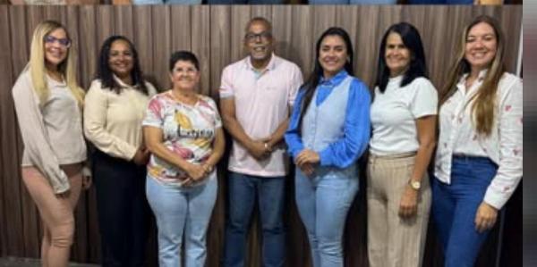 Câmara de Serrinha oficializa Procuradoria da Mulher e define Procuradora e adjuntas