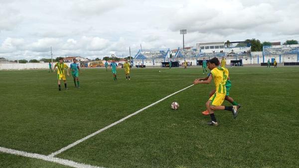 Serrinha vence mais uma e se classifica na Copa 2 de Julho com 100% de aproveitamento
